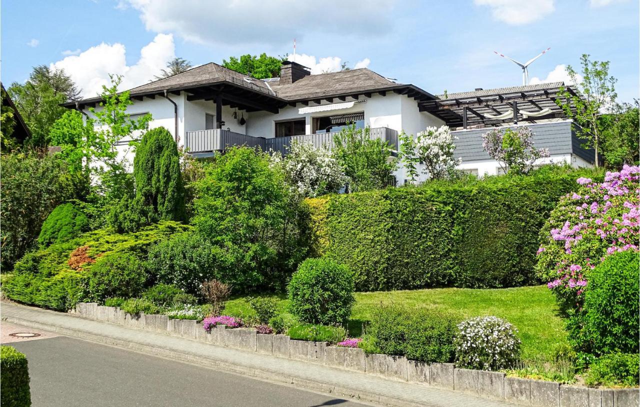 Beautiful Apartment In Dillenburg With Kitchen Zewnętrze zdjęcie